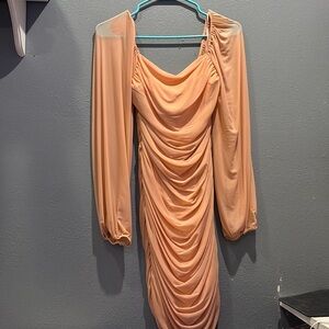 Never worn, no tag,
Mesh Long Sleeve Square Neck Ruched Mini Dress